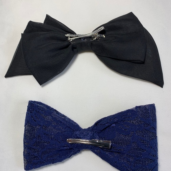 Hair clip bow🎀 - Picture 2 of 2